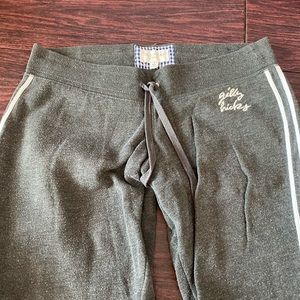 Gilly Hicks warm pants gray